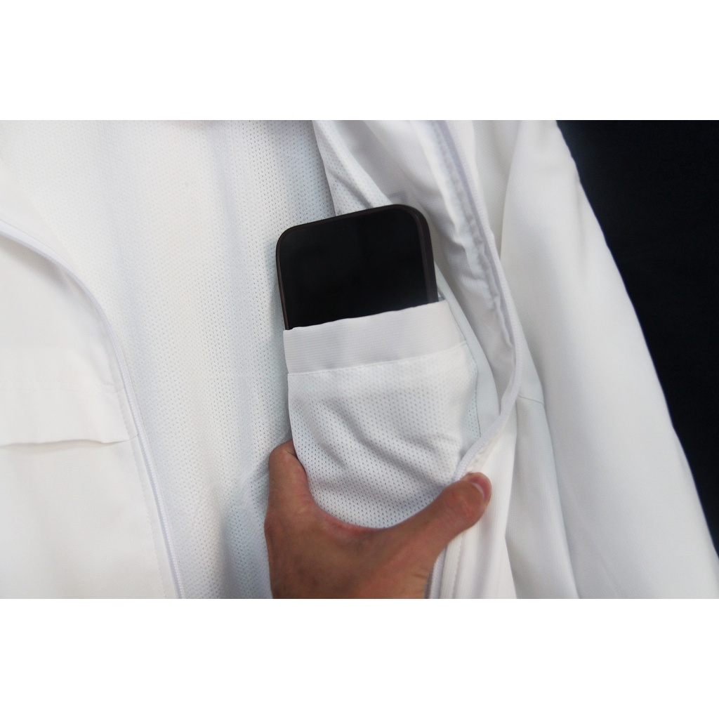 Áo Khoác Real Madrid Trắng - Đen Mẫu mới nhất 2023/2024