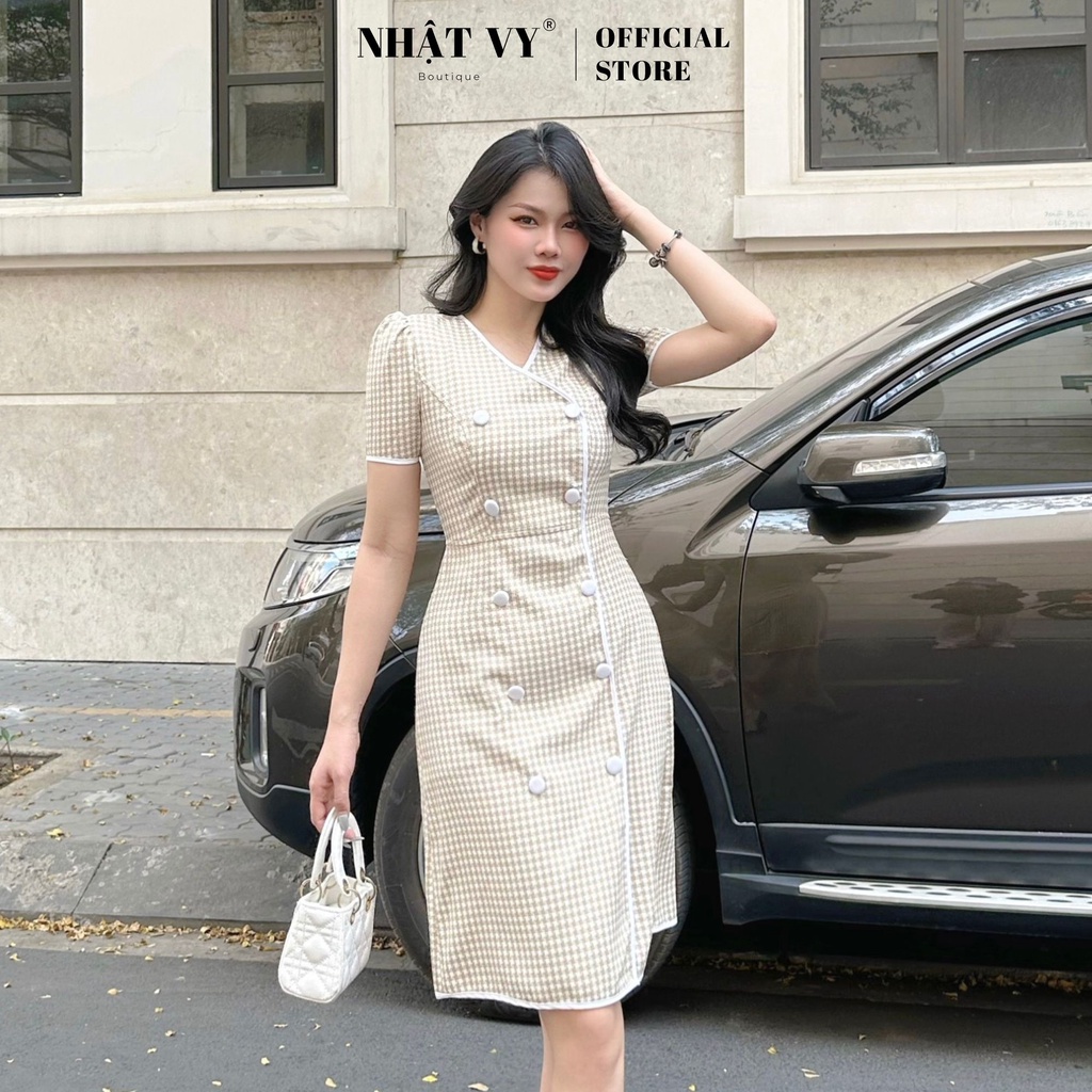 Đầm công sở Nhật Vy cổ tim form dáng ôm đính cúc bọc tay ngắn chất ziczac phù hợp đi chơi dạo phố - D2670