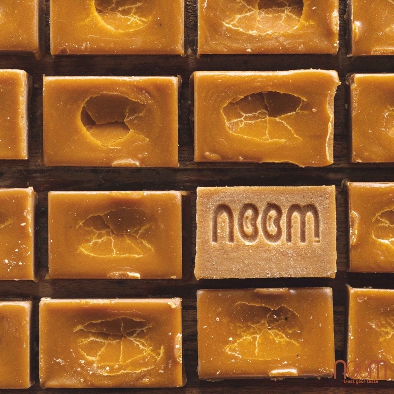 Đường mía thô toàn phần