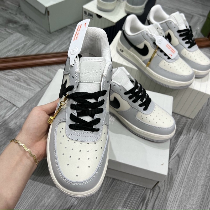 GIÀY THỂ THAO SNEAKER AF1 BÀN CHẢI VÀNG,  AF1 KEM XÁM VỆT ĐEN MẪU MỚI BẢN CAO CẤP NAM NỮ