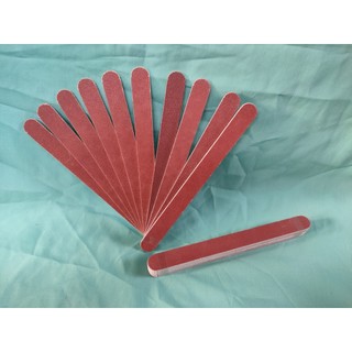 2 Dũa nâu nhỏ dùng để chà móng tay chân