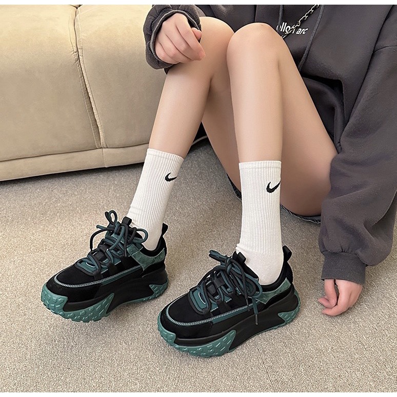 Giày thể thao đế bánh mì 2 màu, giày siêu đẹp