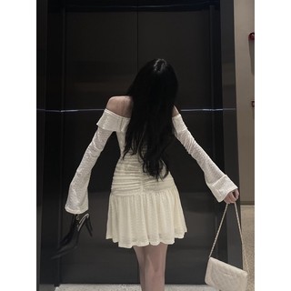 ĐẦM BODY TÔN DÁNG BẸT VAI
