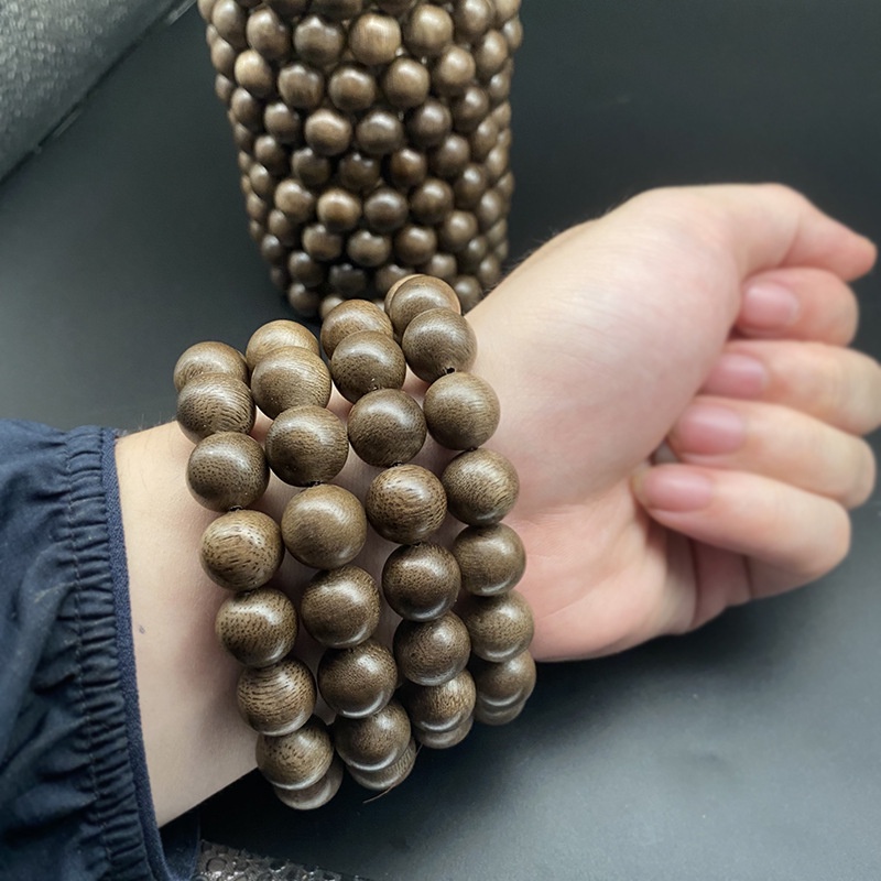 Vòng Tay Phong Thủy Trầm Hương , Vòng Chuỗi Tràng Đeo Tay Thời Trang Cho Nam Và Nữ