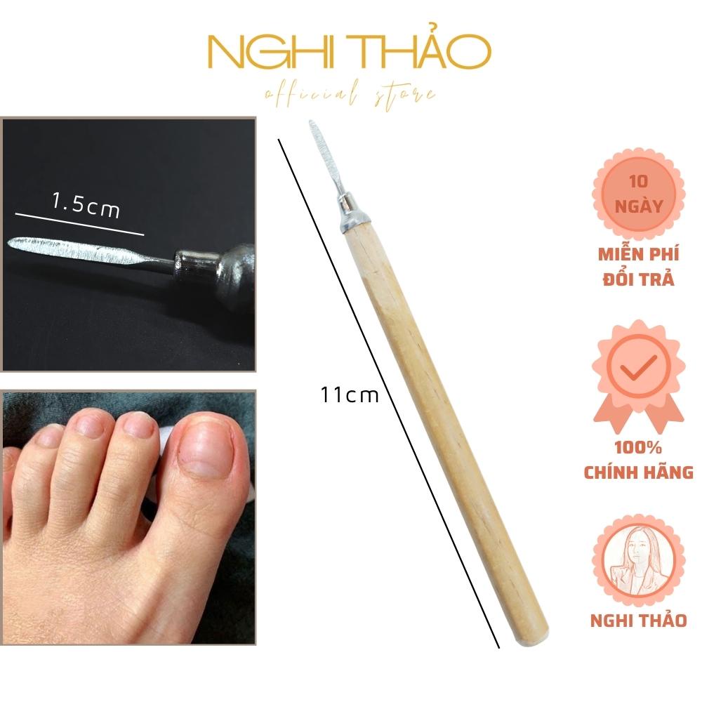 Cây lấy khóe móng chân cán gỗ NGHI THẢO