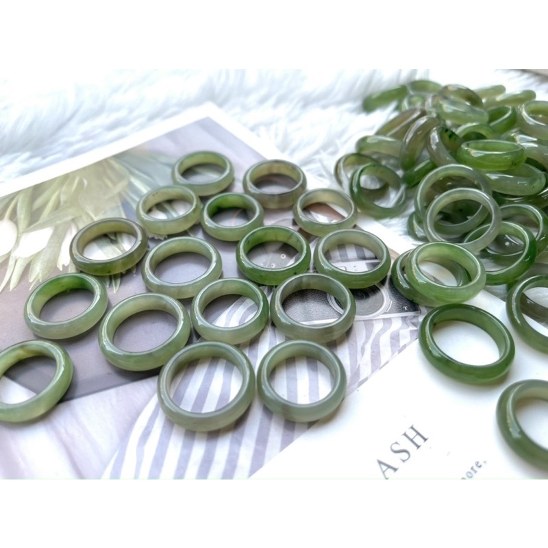 Nhẫn ngọc Hoà Điền | by Mialo