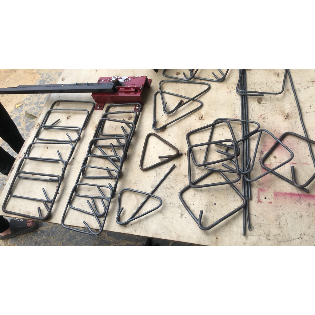 Bàn bẻ đai sắt 6 + 8