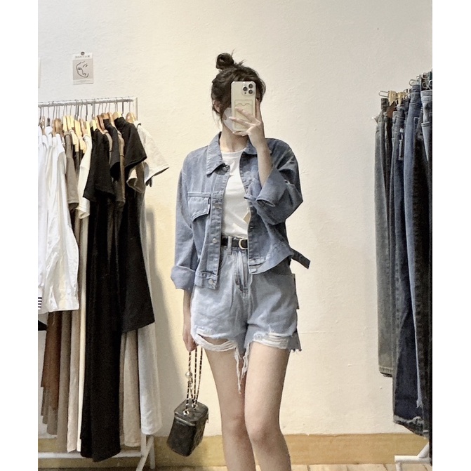 Quần đùi bò rách