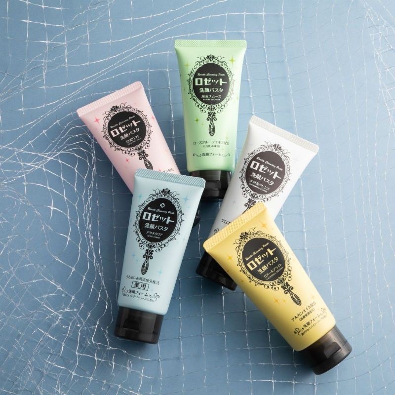 Sữa Rửa Mặt Bùn Khoáng Rosette Nhật Bản - 120g