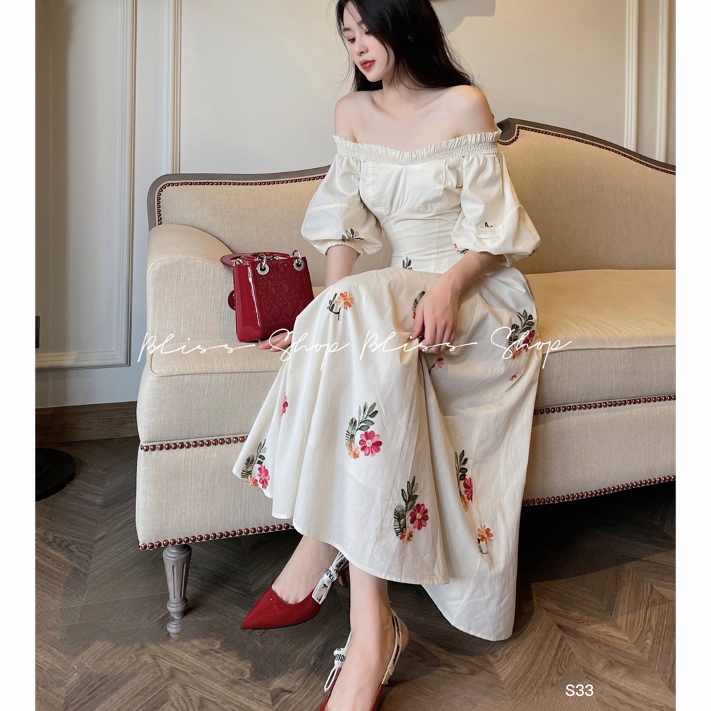 V41 - Đầm trễ vai hoa nhí