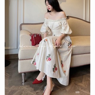 V41 - Đầm trễ vai hoa nhí