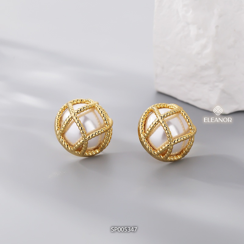Bông tai nữ chuôi bạc 925 Eleanor Accessories đính ngọc trai nhân tạo viền lưới phụ kiện trang sức 5347