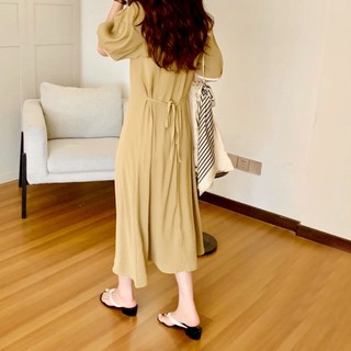 Đầm váy freesize kem cổ trắng form dài