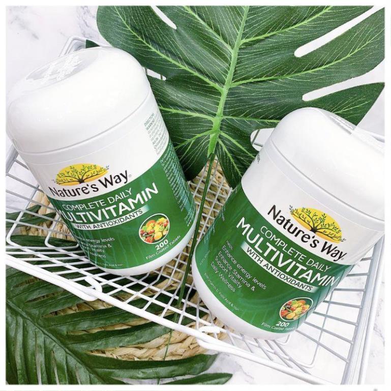 Vitamin tảo xoắn và tảo biển Multivitamin Nature's Way 200 viên Úc  .
