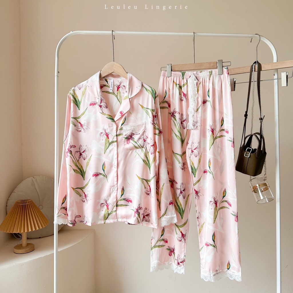 PYJAMAS LỤA CAO CẤP TAY DÀI QUẦN DÀI HOA CỎ MÙA HÈ TRẺ TRUNG LEULEULINGERIE