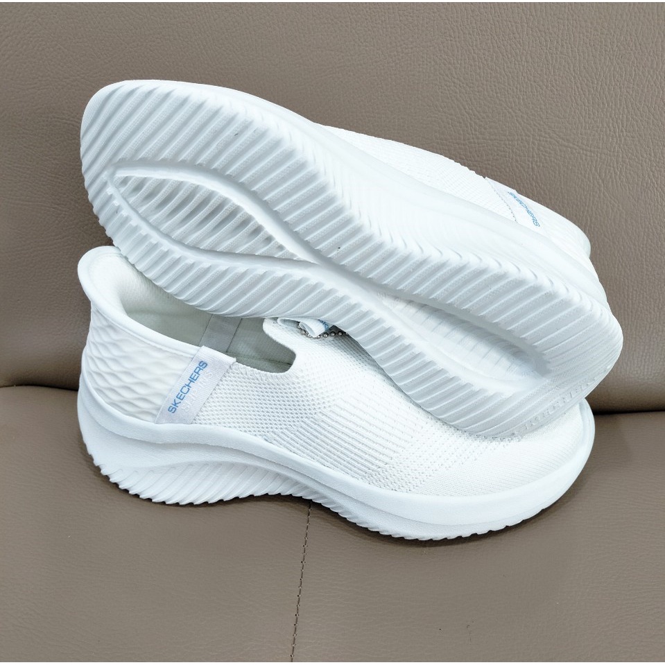 GIÀY THỂ THAO SKECHERS UNTRA HANDS FREE SLIP INS CHO NỮ MÀU TRẮNG