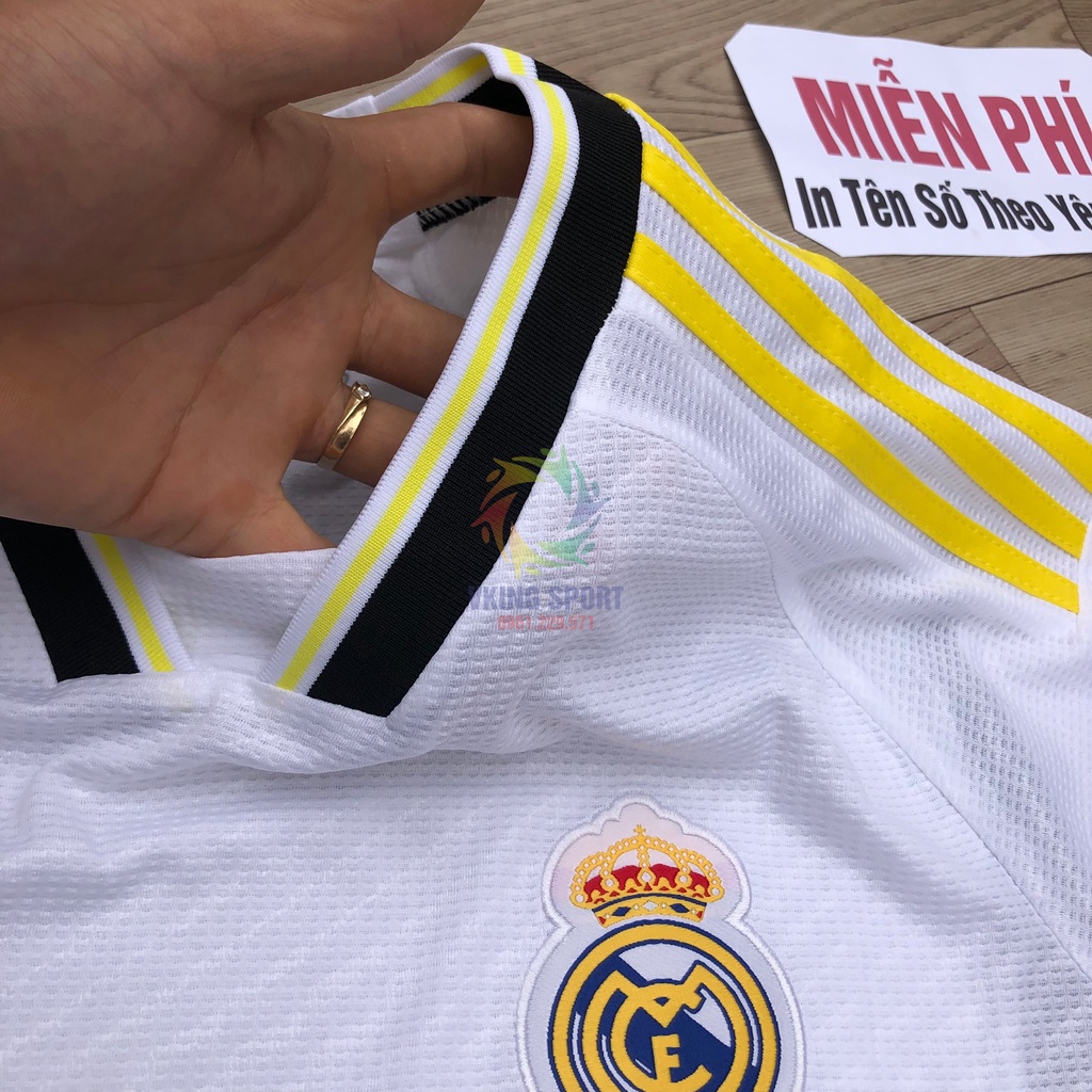 Bộ Quần Áo Bóng Đá Real Madrid 2024 Sân Nhà Màu Trắng Vải Gai Thái Có In Tên Số Theo Yêu Cầu