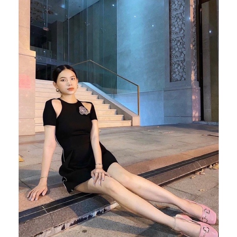 Đầm xoè 2 tầng eo vạt tim