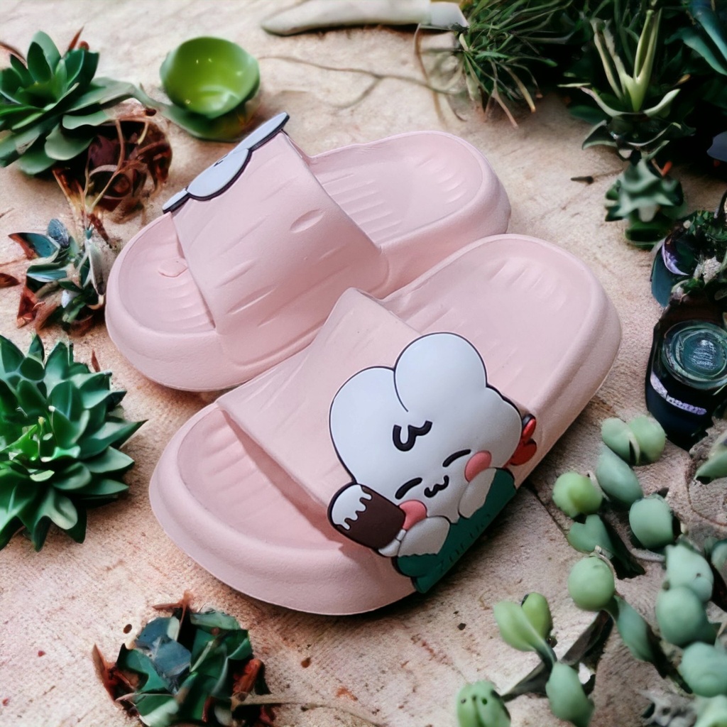 Dép bánh mì cho bé gái hình thỏ ăn kem một bên cute chất cao su mềm siêu ềm chân