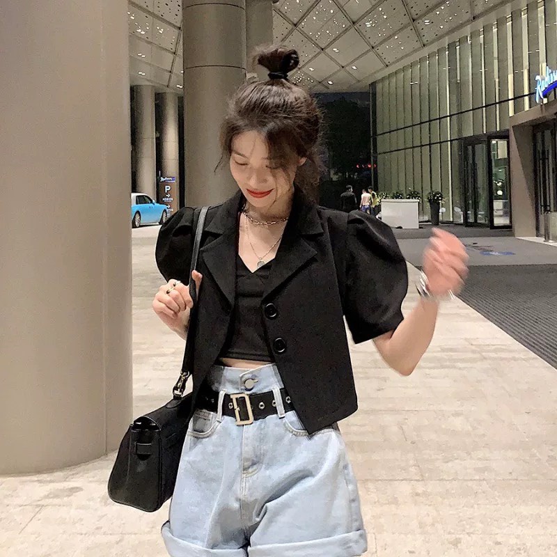 [Ảnh thật/Sẵn] Áo Blazer Cổ Bèo Cộc Tay Bồng Dáng Ngắn 4 Cúc Ulzzang