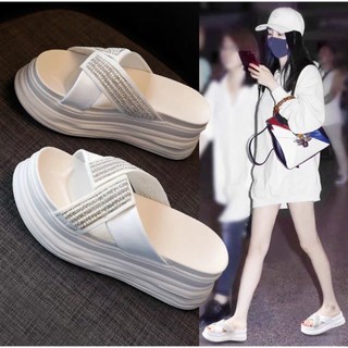 Dép xuồng quai đan xoàn