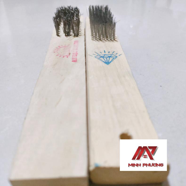 BÀN CHẢI SẮT CÁN GỖ hàng có sẵn