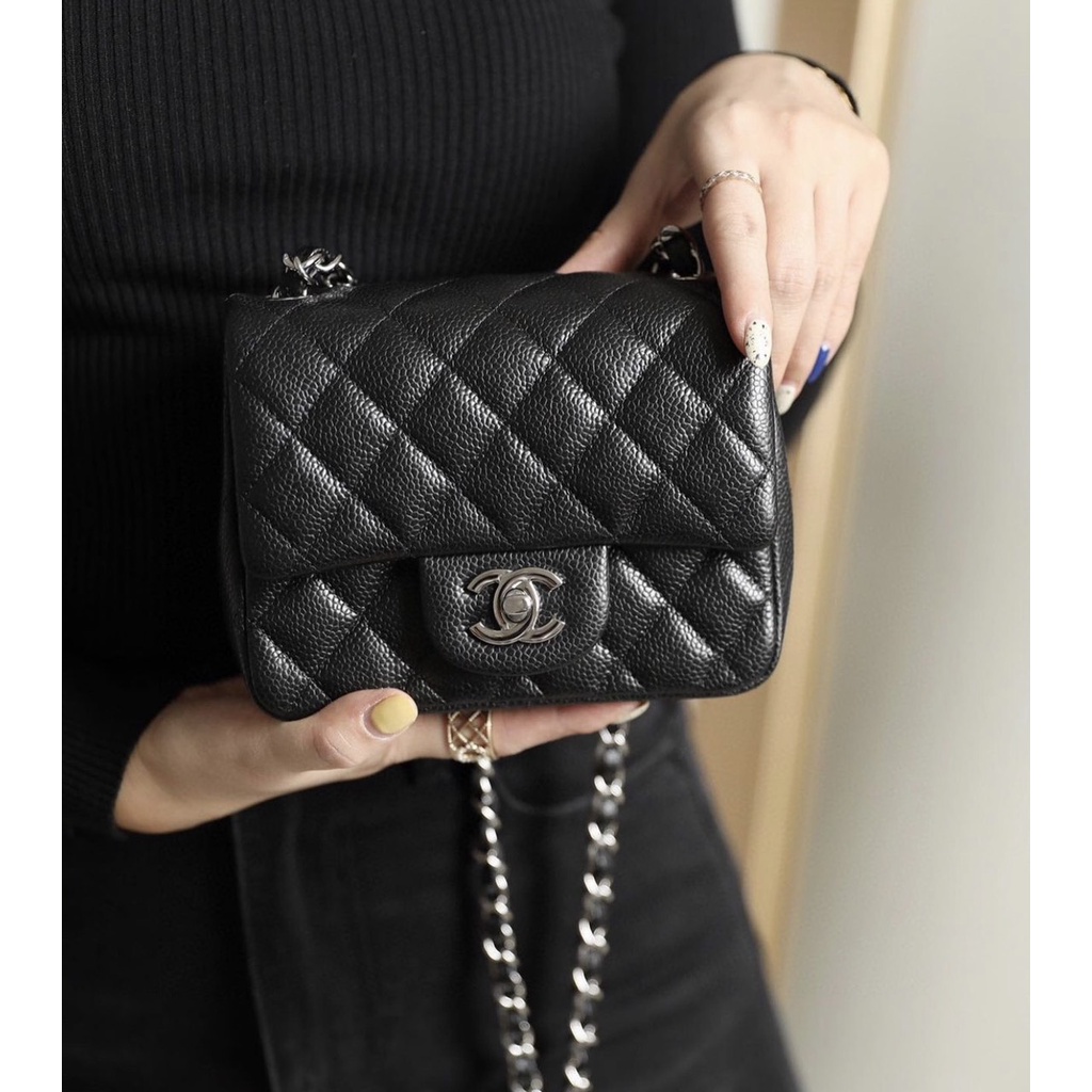 Túi xách đeo vai đeo chéo CHA NEO CLASSIC DA SẦN KHÓA BẠC SZ17-25