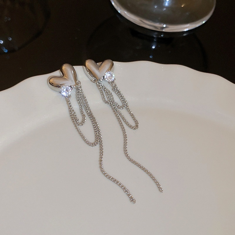 Khuyên tai kẹp không bấm lỗ chốt cố định K009 bằng hợp mạ bạc hình trái tim dáng dài Leous Accessories