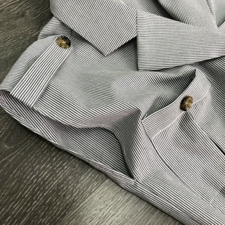MEET - Đầm Cổ Vest Phối Nút