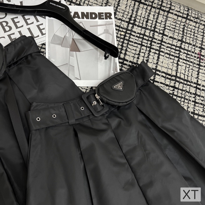 Chân váy bút chì pra kèm túi