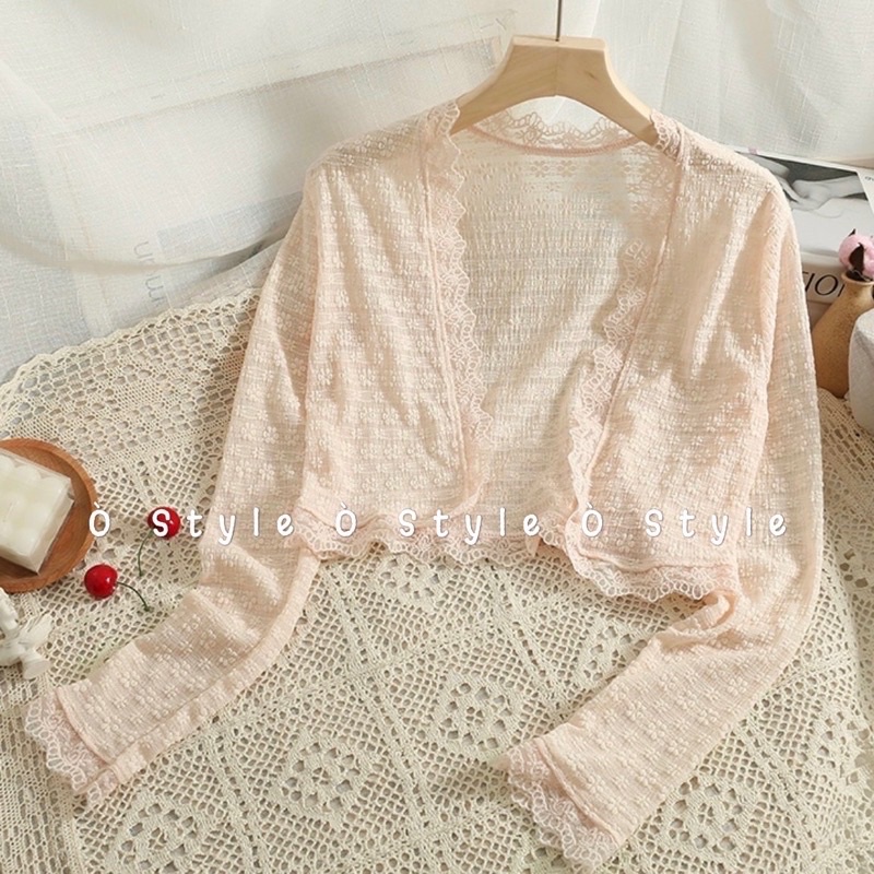 Áo khoác ren mỏng hoa nổi không nút viền bèo