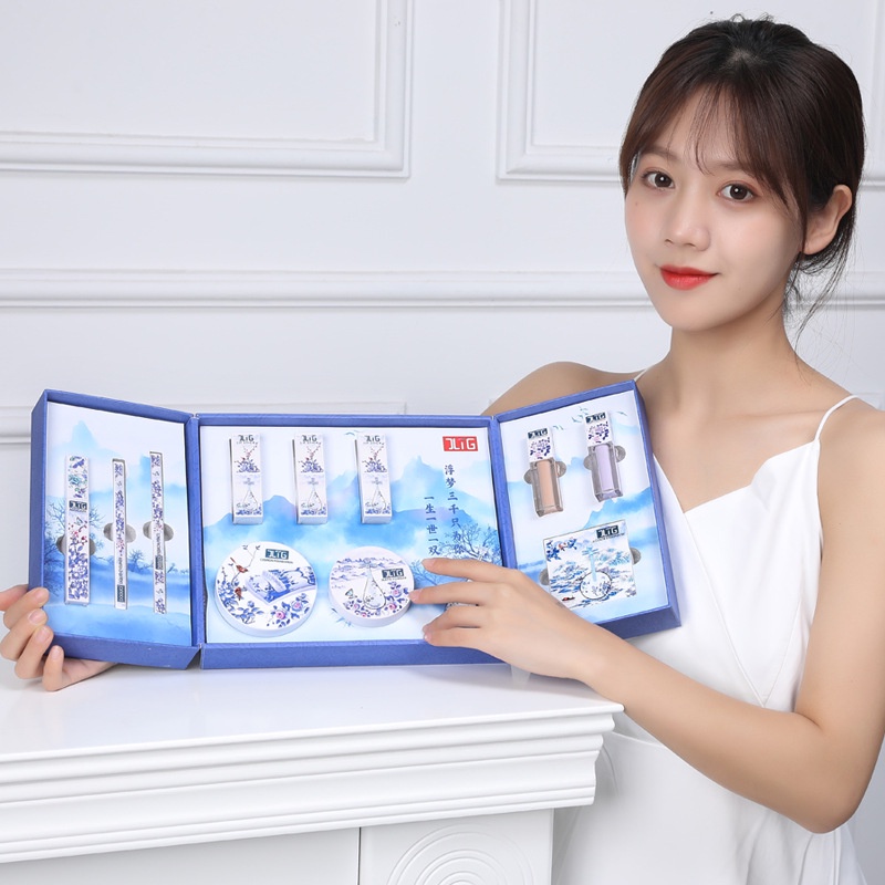 Set trang điểm đầy đủ 11 món cây đàn có túi xách