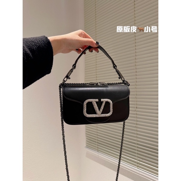 Túi đeo chéo Valentino da thật cao cấp Order new fullbox