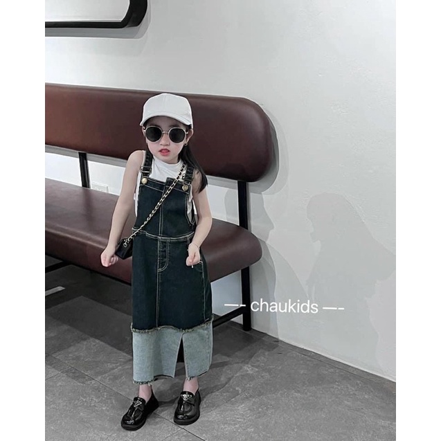 Váy yếm jean phối màu chân cho bé gái - mẫu mới