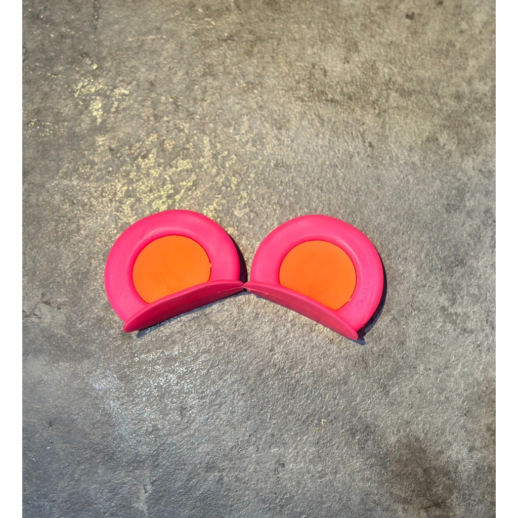 Tai Gấu Cao Su POC Gắn Trang Trí Nón Bảo Hiểm Kèm Keo Dán Silicon