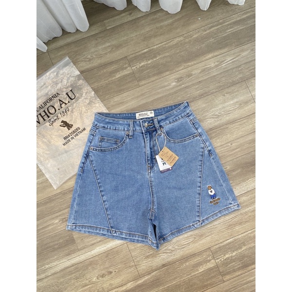 Quần short jeans thêu gấu Whoau xịn đẹp