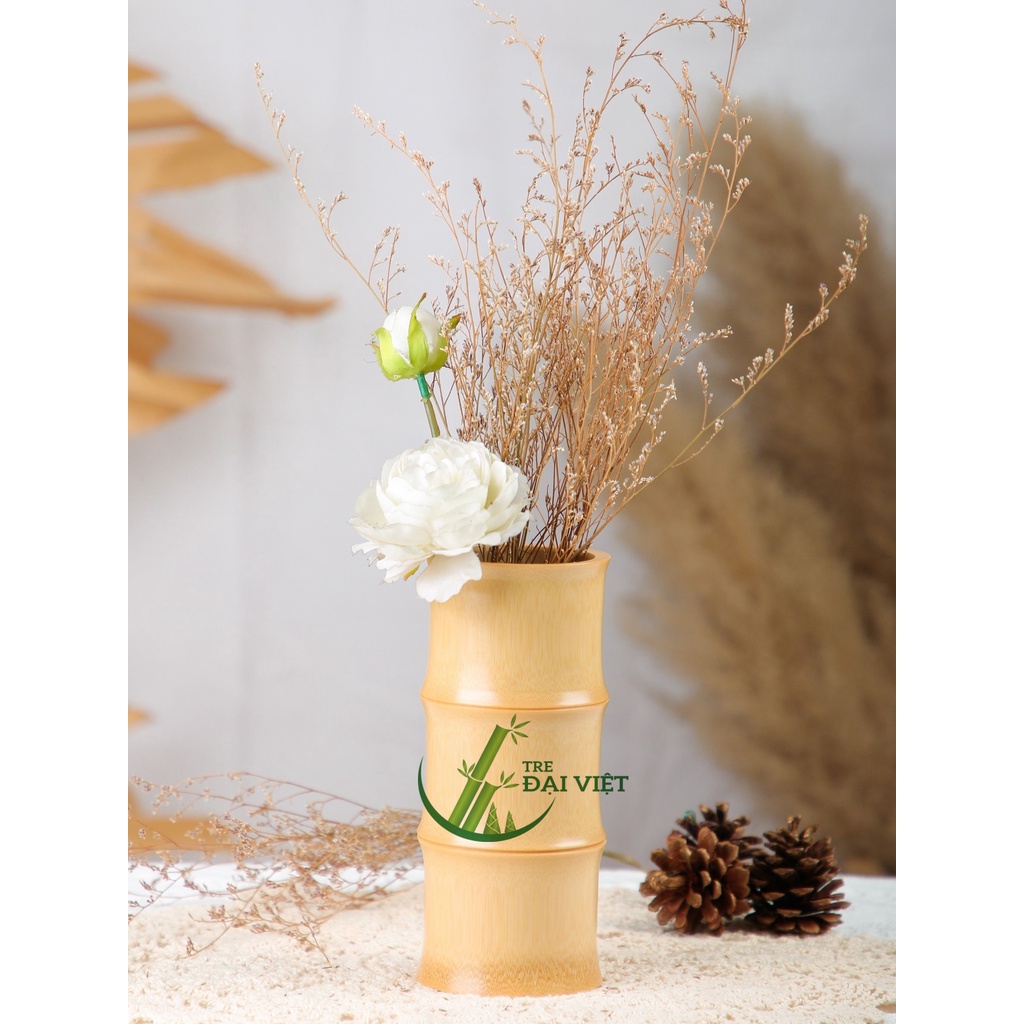 Bình hoa bằng tre