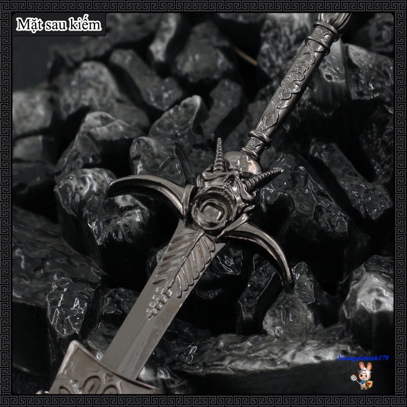 Mô hình sưu tầm Devill May Cry Dante Sword of Rebellion kiếm