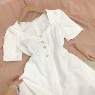 Đầm váy freesize trắng nút ngọc cổ tim