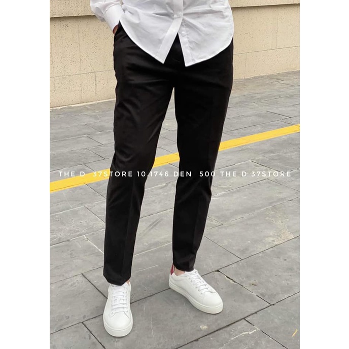 Mẫu quần kaki form hàn quốc với chất liệu có độ dày vừa phải, mang cảm giác thông thoáng, dễ chịu khi sử dụng
