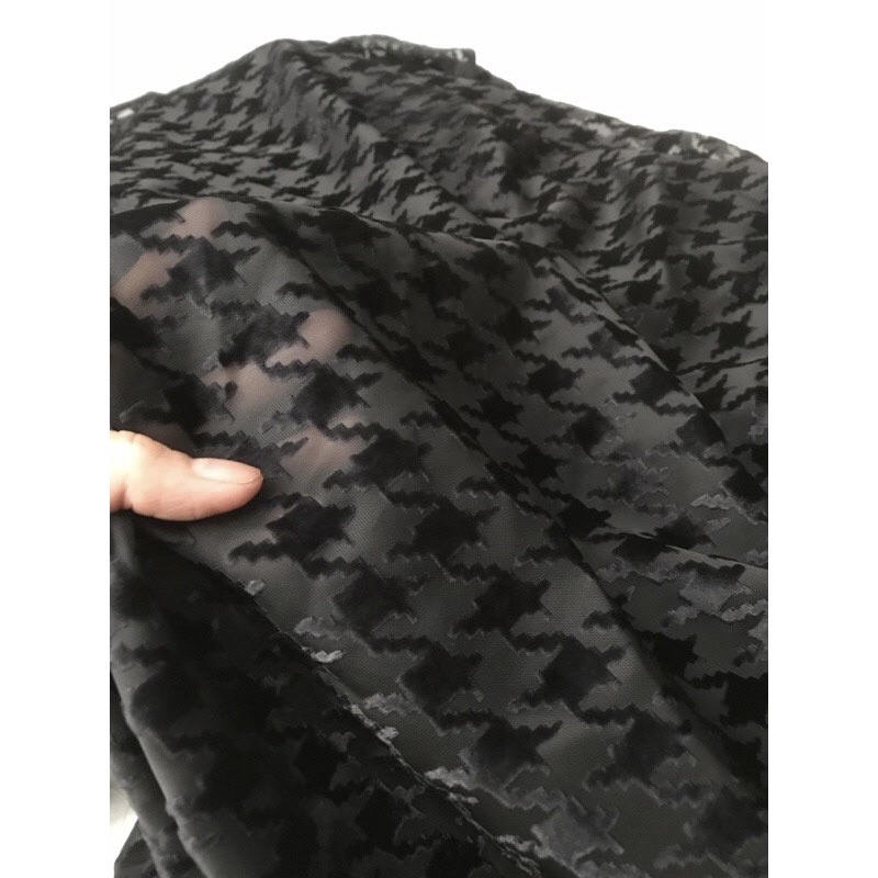 Vải voan ép nhung đen tuyền mềm mịn may đầm váy , áo kiểu , áo dài đẹp thời trang