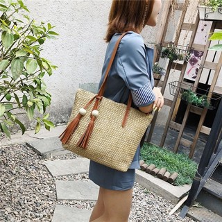 Túi Tote Poly đeo chéo 2 quả gỗ