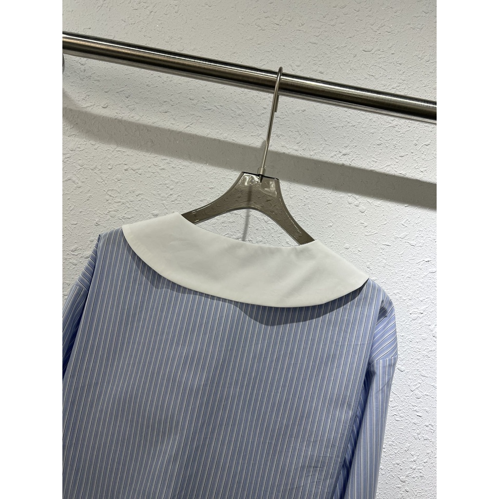 Áo sơ mi dài tay nữ Miu Miu phong cách trẻ trung, thanh lịch