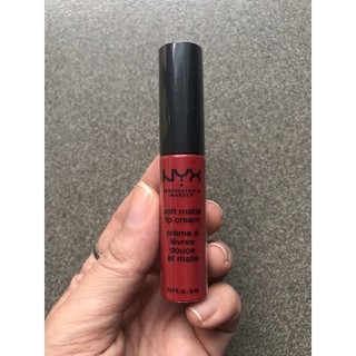 Son kem NYX Soft Matte Lip Cream màu Amsterdam