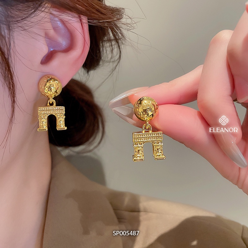 Bông tai nữ chuôi bạc 925 Eleanor Accessories họa tiết Khải Hoàn Môn phụ kiện trang sức 5487