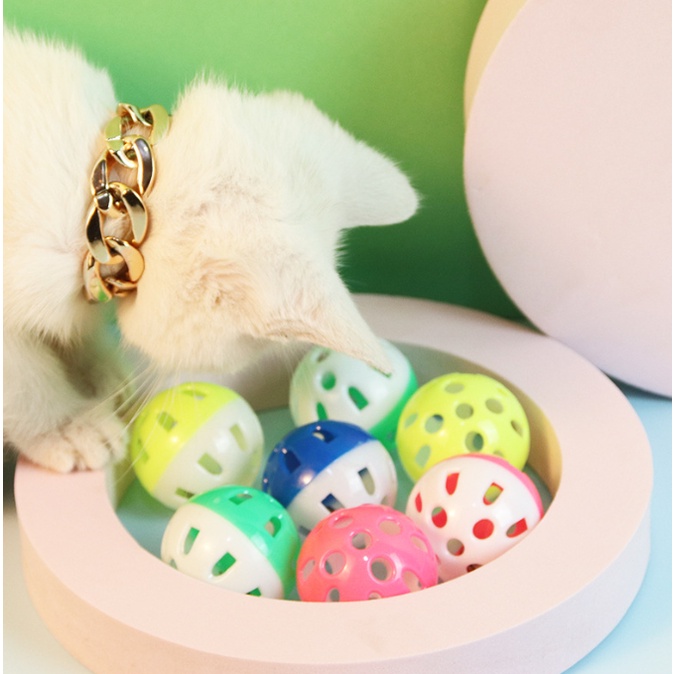 Bóng nhiều màu gắn chuông dành cho chó mèo