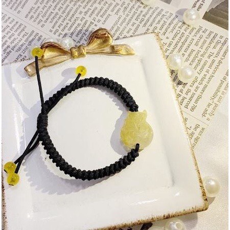 X Vòng tay Hồ Ly Ôm Hoa đá Thạch Anh Tóc Vàng tết dây thiên nhiên Tặng kèm hộp đựng VT150 - Hợp mệnh Kim, Thổ