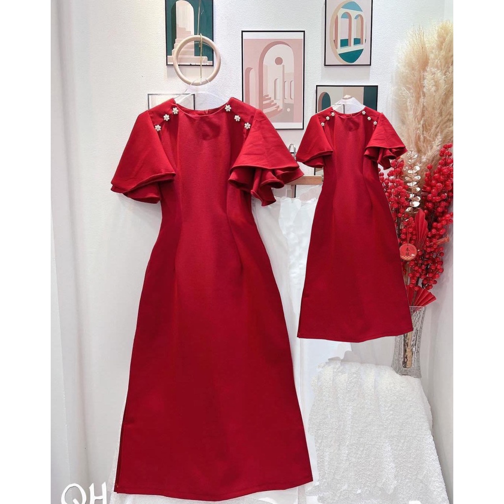 Set đầm kiểu aáo dài đính hoa gài đủ size cho mẹ & bé