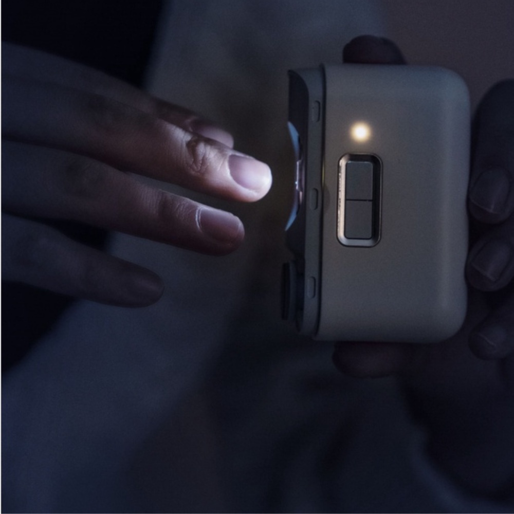 Máy Cắt Tỉa Móng Tay Xiaomi Xiaolang Showlon Tự Động Cắt Móng Tích Hợp Đèn Pin Lưỡi Cắt Vòng An Toàn Ngăn Chấn Thương