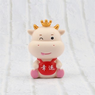 Đồ chơi trang trí Trâu vương miện